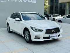 Infiniti Q50L
