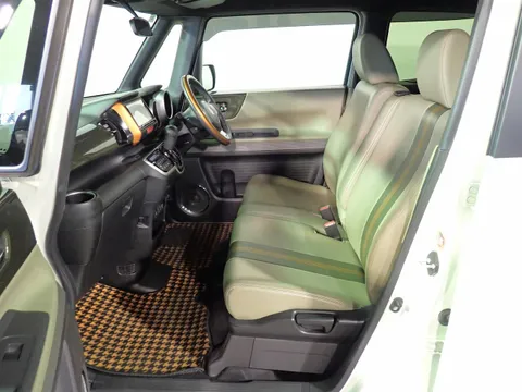 Honda N-BOX Slash