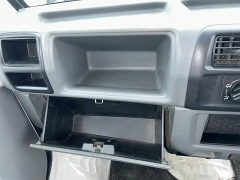 Mitsubishi Minicab Truck