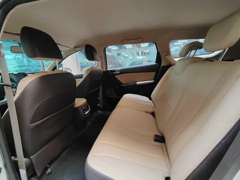 Baojun 310W