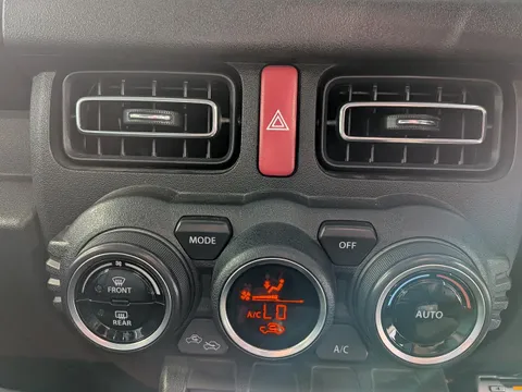 Suzuki Jimny Sierra