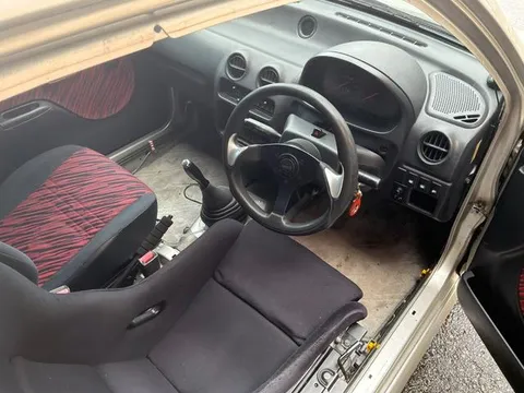 Subaru Vivio