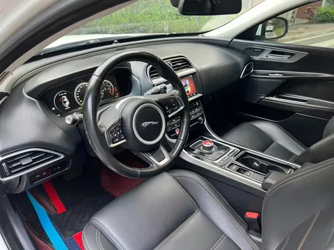 Jaguar XEL