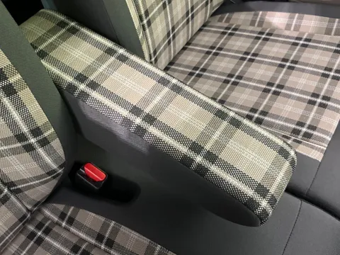 Honda N-BOX Joy