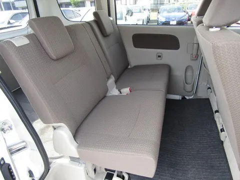 Mitsubishi Minicab Van