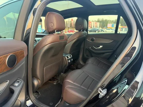 Mercedes-Benz Mercedes-Benz GLC