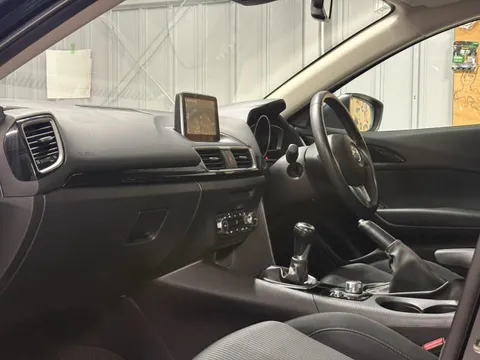 Mazda Mazda3 (Axela)
