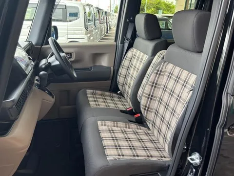 Honda N-BOX Joy