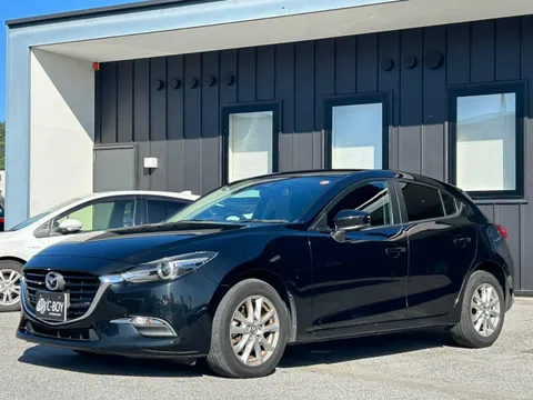 Mazda Axela Sport