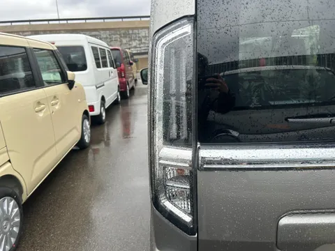 Suzuki Spacia Custom