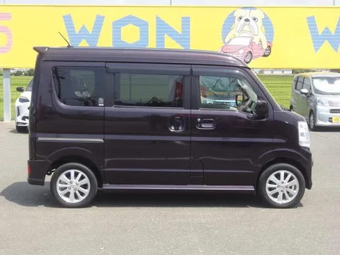 Nissan Clipper Rio