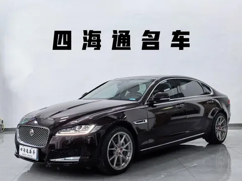 Jaguar XFL