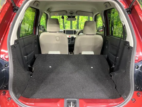 Daihatsu Mira Tocot
