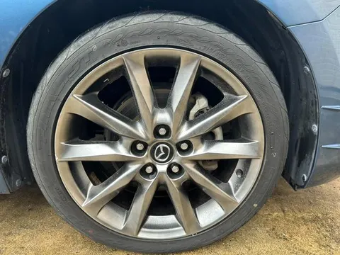 Mazda Axela Sport