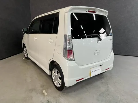 Suzuki Wagon R Stingray