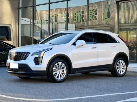 Cadillac XT4