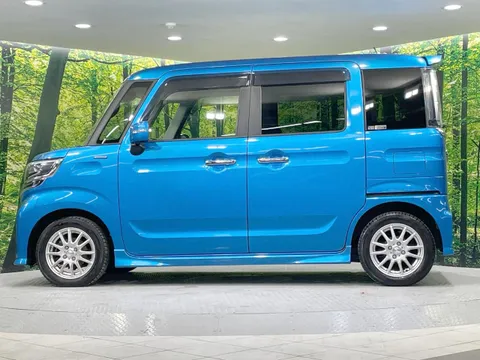 Suzuki Spacia Custom