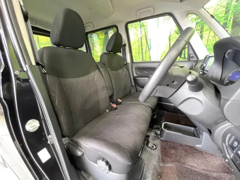 Mitsubishi eK Space Custom