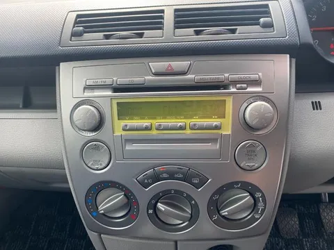 Mazda Mazda2 (Demio)