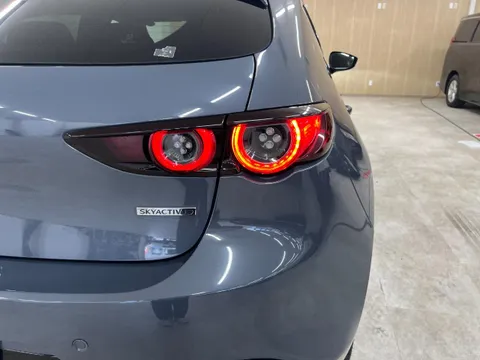 Mazda MAZDA3 Fastback