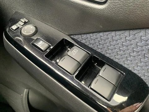 Mitsubishi eK X