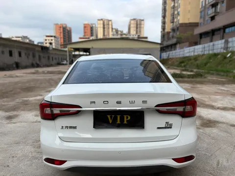 Roewe i5