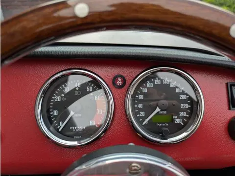 Caterham Super