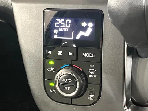 Daihatsu Mira Tocot