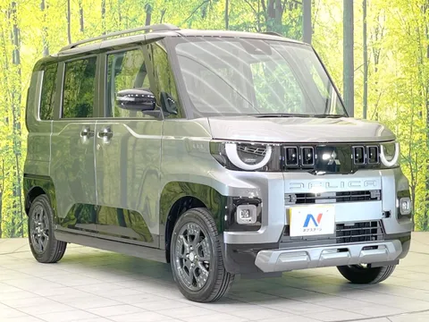 Mitsubishi Delica Mini