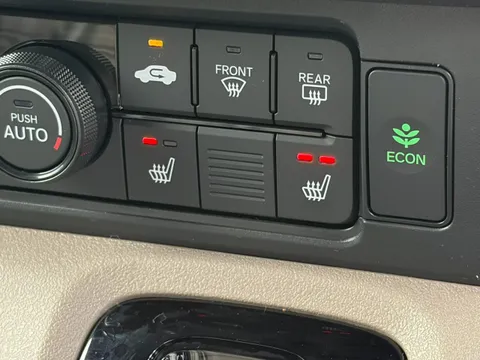 Honda N-BOX Joy
