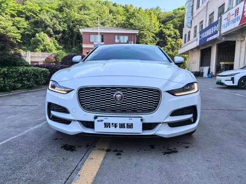 Jaguar XEL
