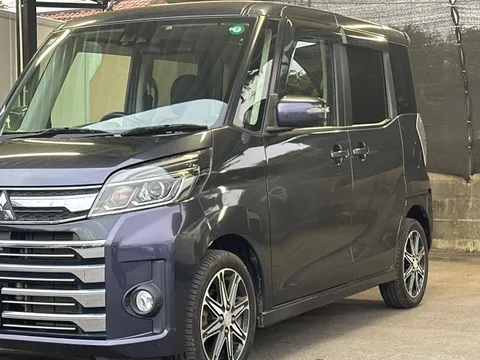 Mitsubishi eK Space