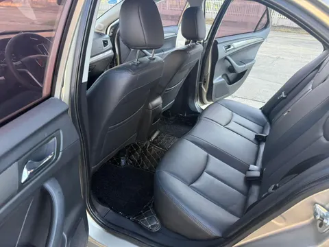 Roewe 360