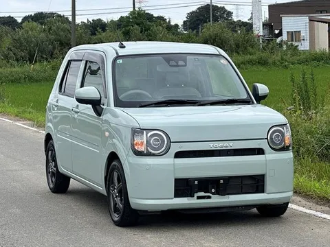 Daihatsu Mira Tocot