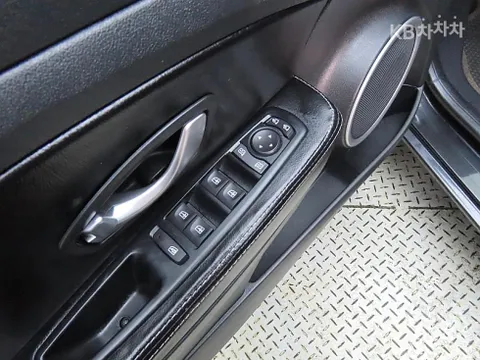 Renault SM3