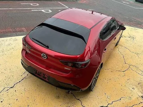 Mazda MAZDA3 Fastback