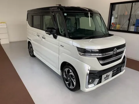 Suzuki Spacia Custom