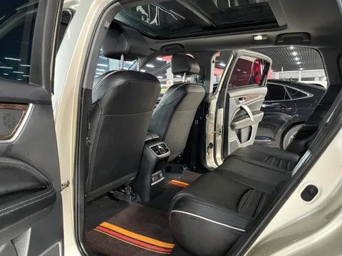 Honda UR-V