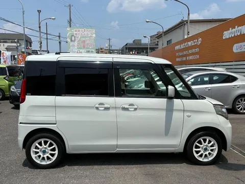Suzuki Spacia
