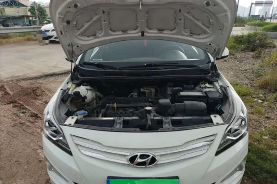 Hyundai Verna (older Generation)