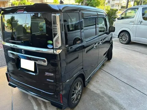 Suzuki Spacia Custom