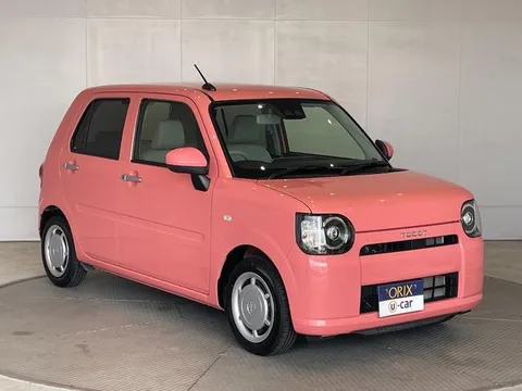 Daihatsu Mira Tocot