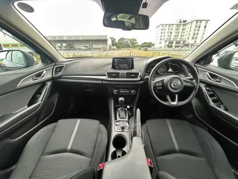 Mazda Mazda3 (Axela)