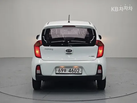 Kia Deluxe