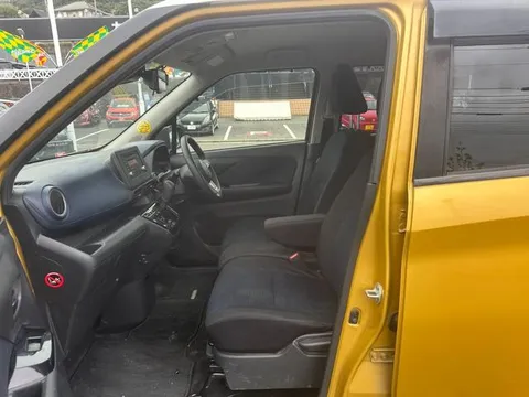 Mitsubishi eK X
