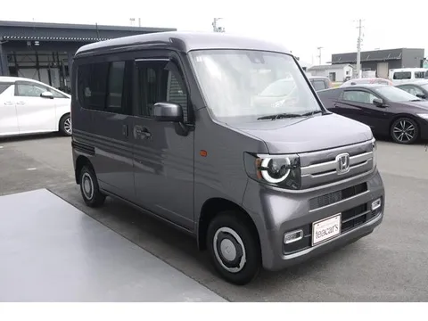 Honda N-VAN Plus Style