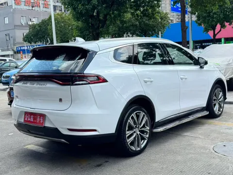 BYD Tang