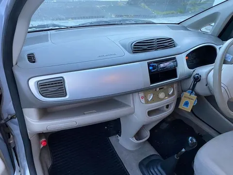 Subaru R2