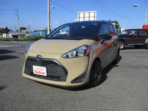 Toyota Sienta