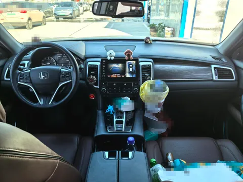 Honda UR-V